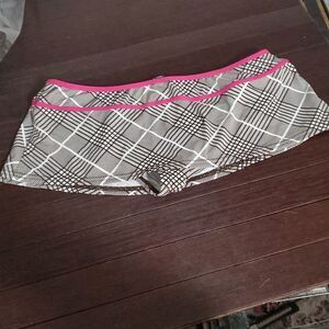 Kenneth Cole Reaction  Bottom Sz S Brand New